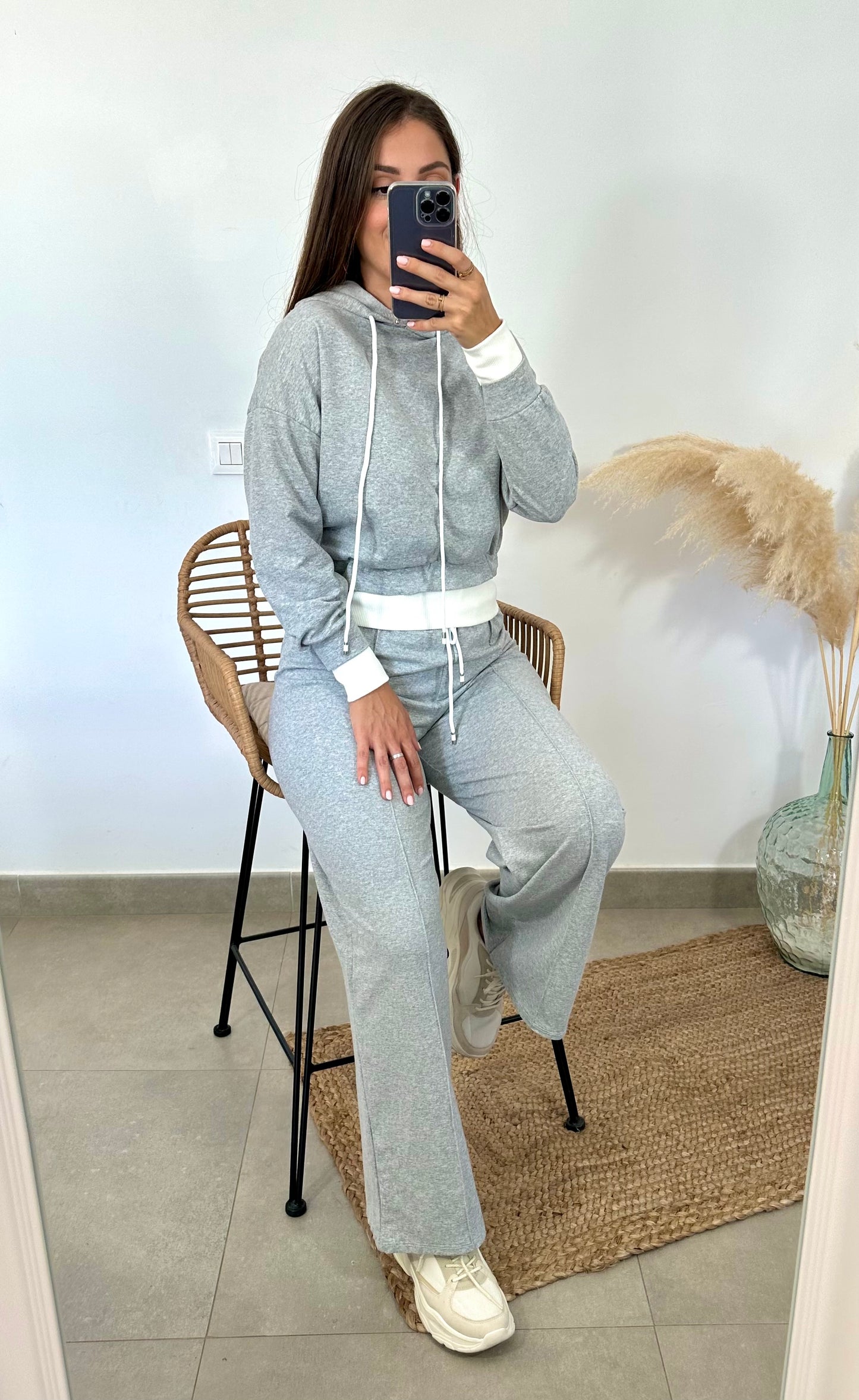 Conjunto Abril