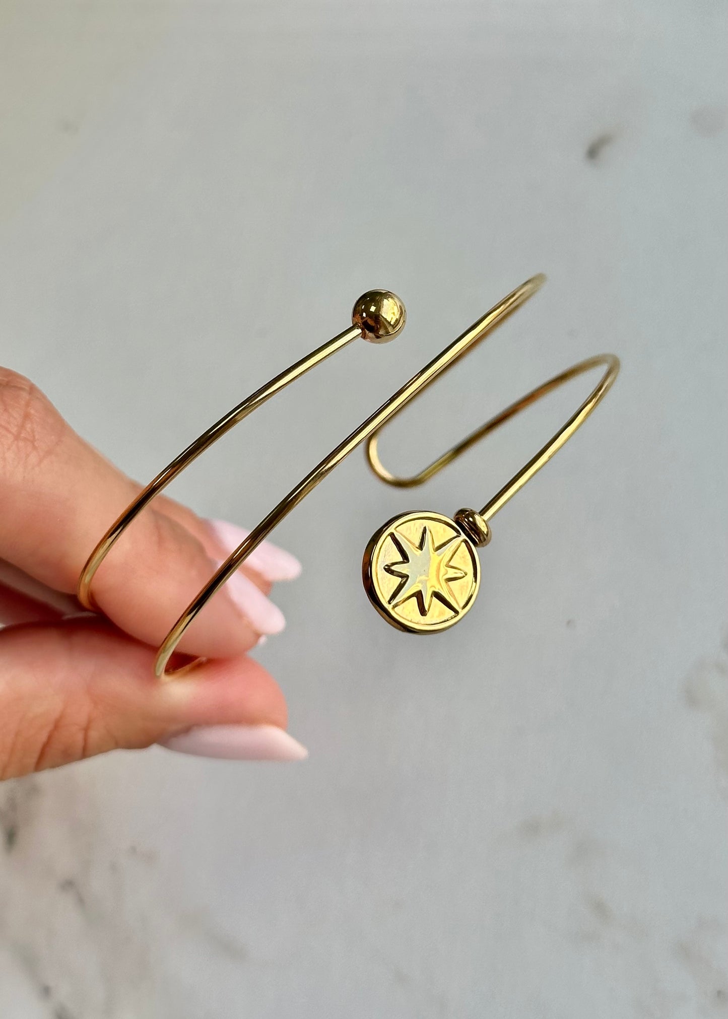 Brazalete estrella del norte