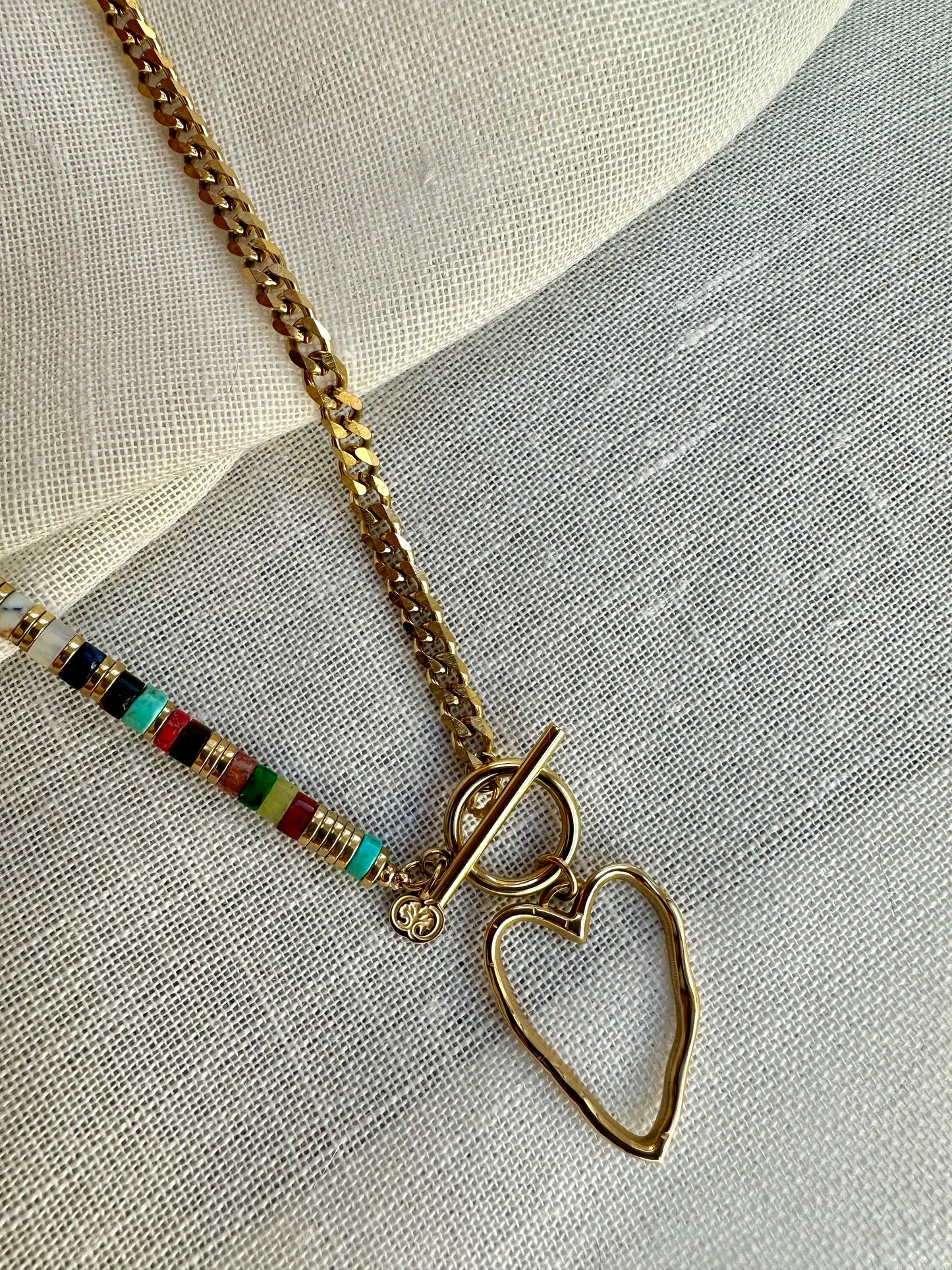 Collar Corazón piedras