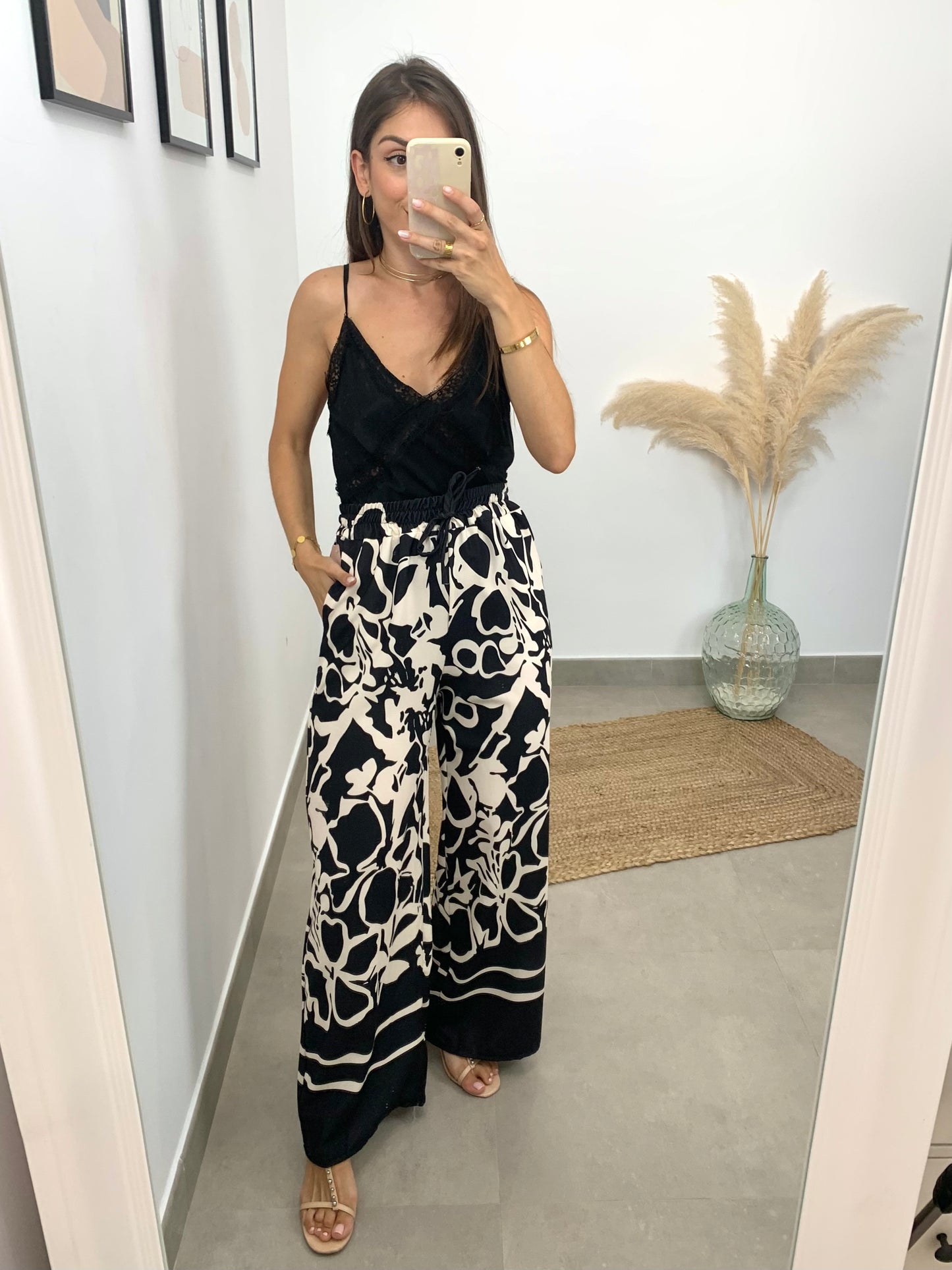 Pantalón ancho