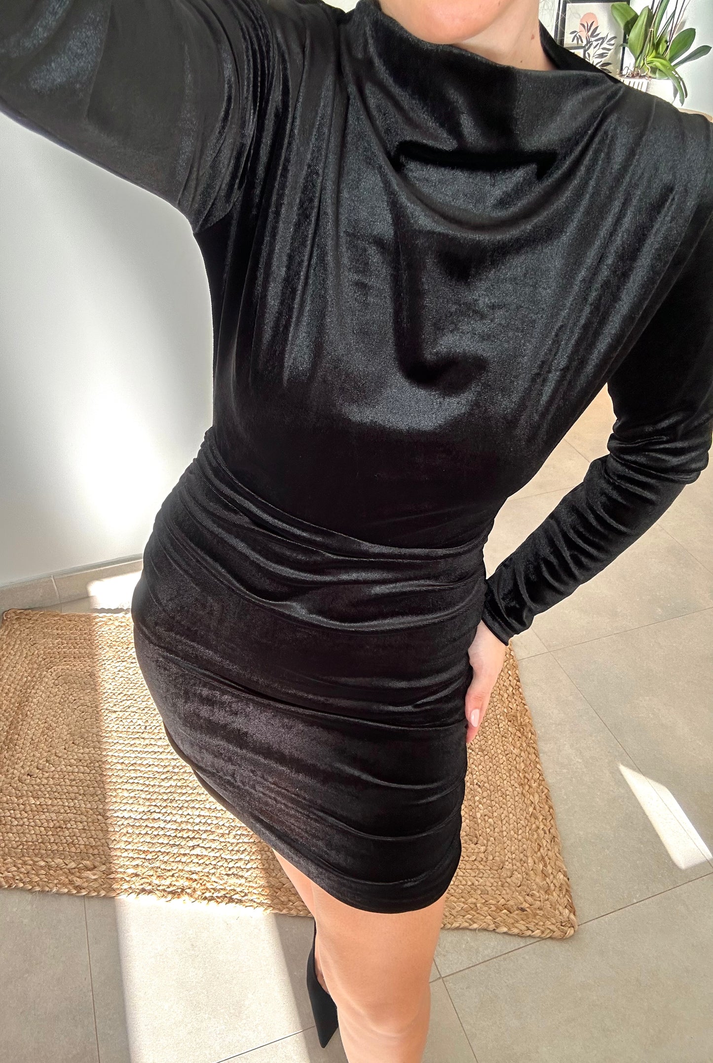 Vestido Laura terciopelo Negro