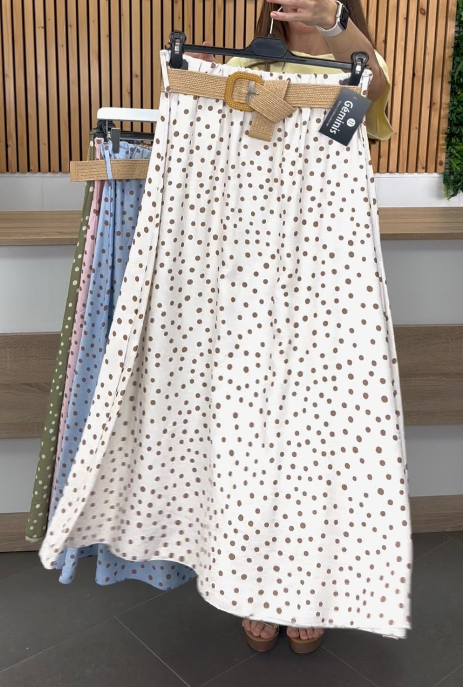 Falda lunares midi